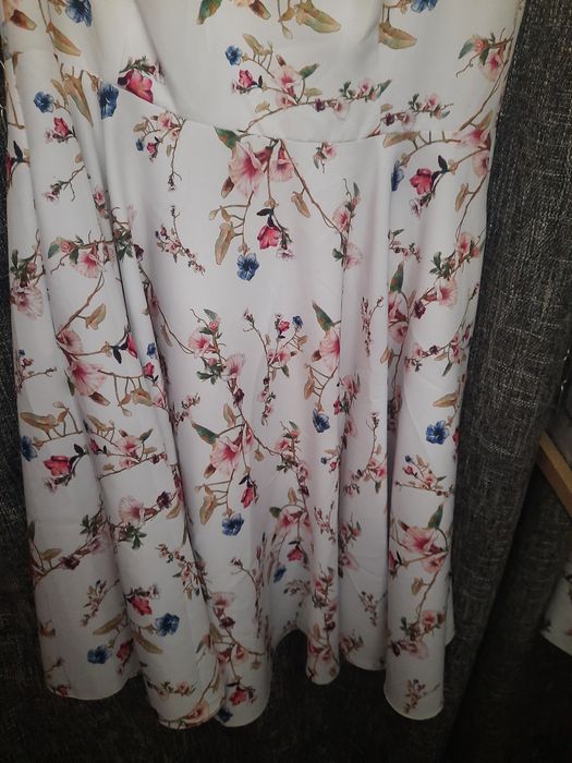 Elegancka wizytowa sukienka r 46