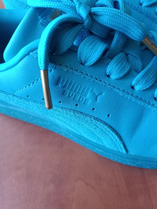 кросівки Puma 37,5