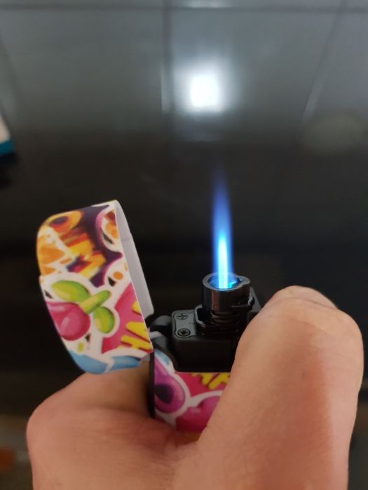 Isqueiros Jet Flame com imagem Happy