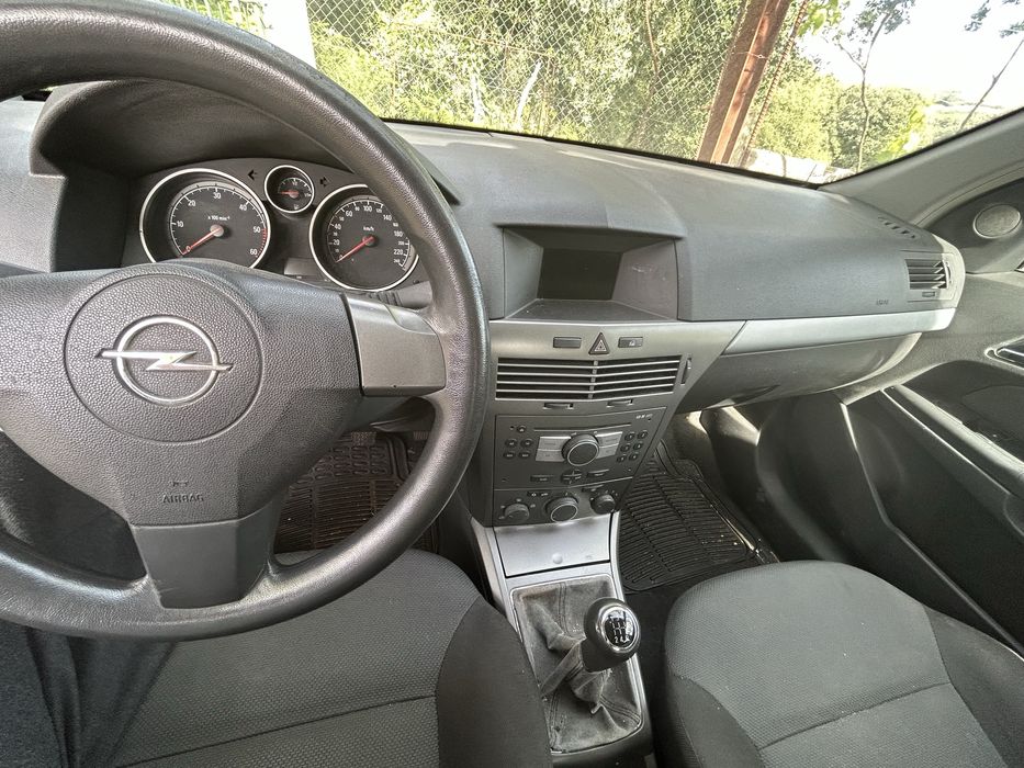 Opel Astra H 1.7 2004 tdi 100