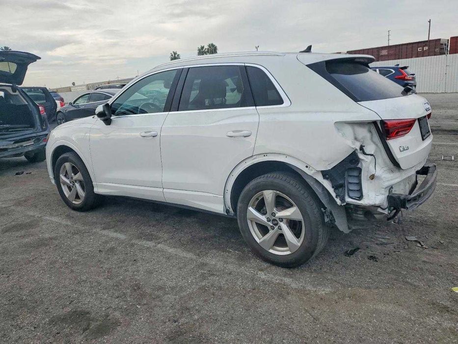 AUDI Q3 Premium Plus 40 2021