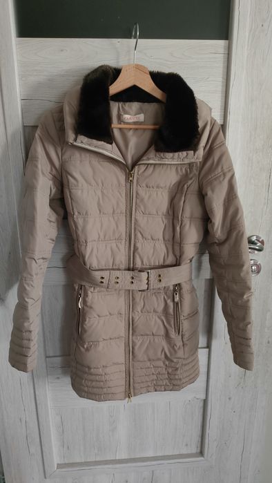 Camaieu kurtka zimowa z paskiem, r.36/38