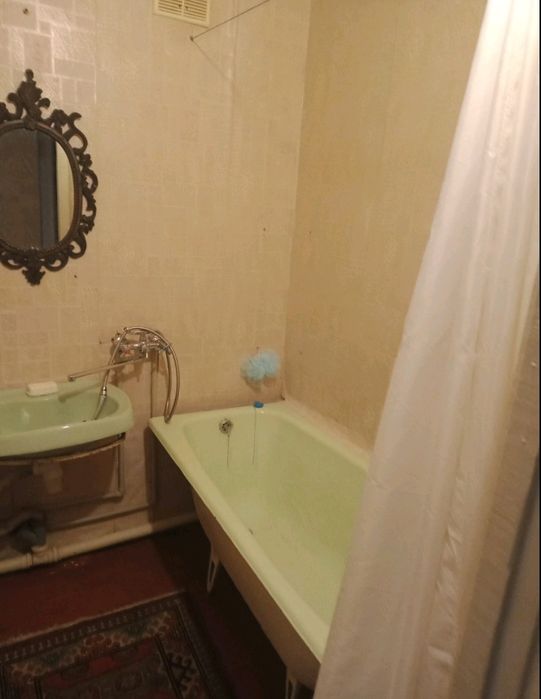 Поділ. Провулок Рибальській , здається в довготривалу оренду квартира