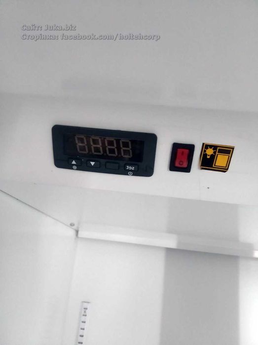 Холодильна шафа вітрина UBC Inter 950 сірий, стан акуратний. Гарантія