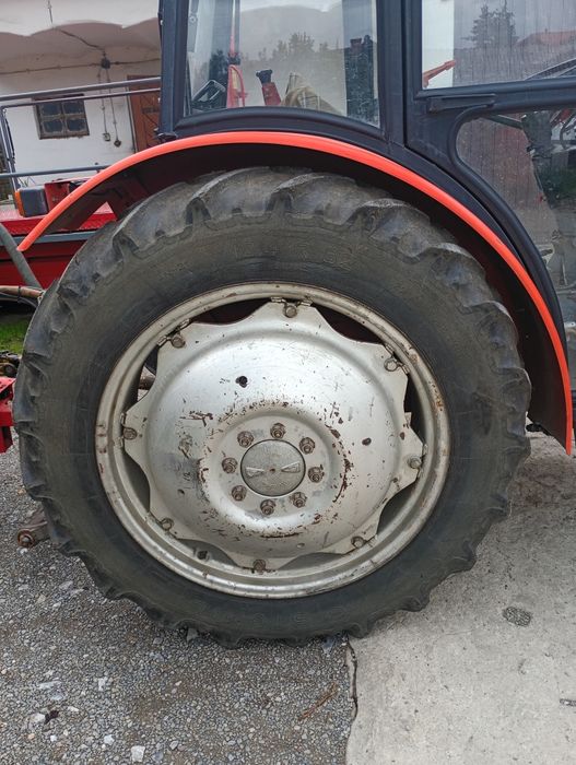 Opony rolnicze mf255 12.4 32