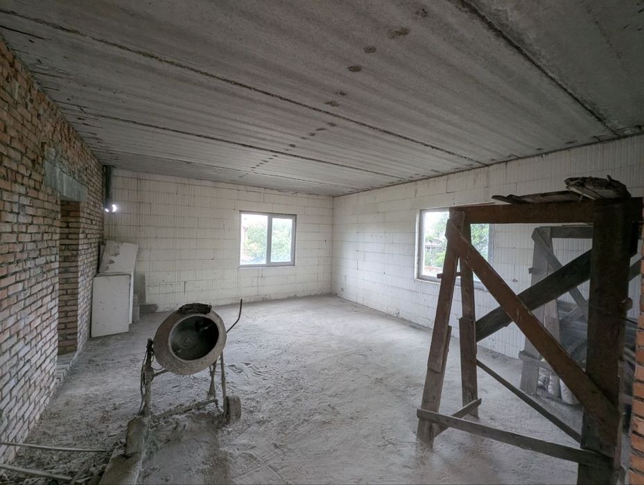 Продається земельна ділянка з коробкою дому 12х13, Берковець