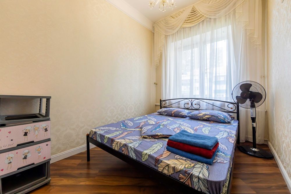 3 комнатные апартаменты в центре, ул Большая Васильковская, 114