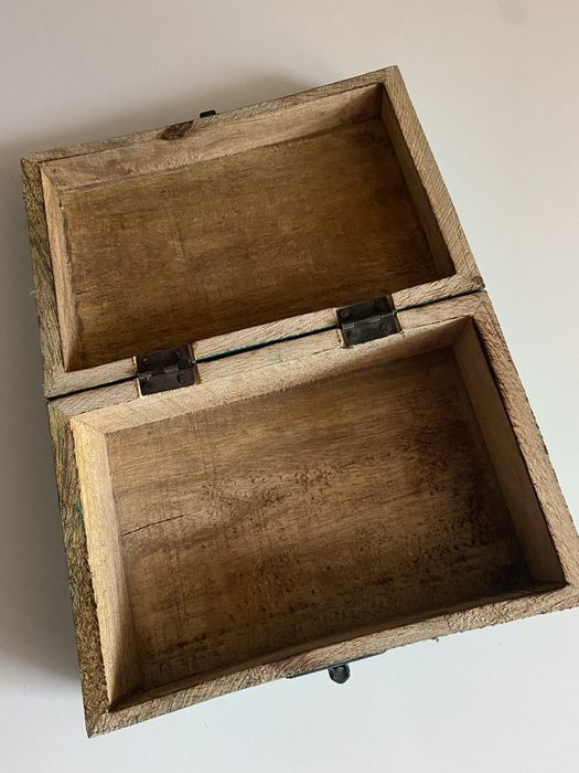 Pudełko ozdobne, szkatułka