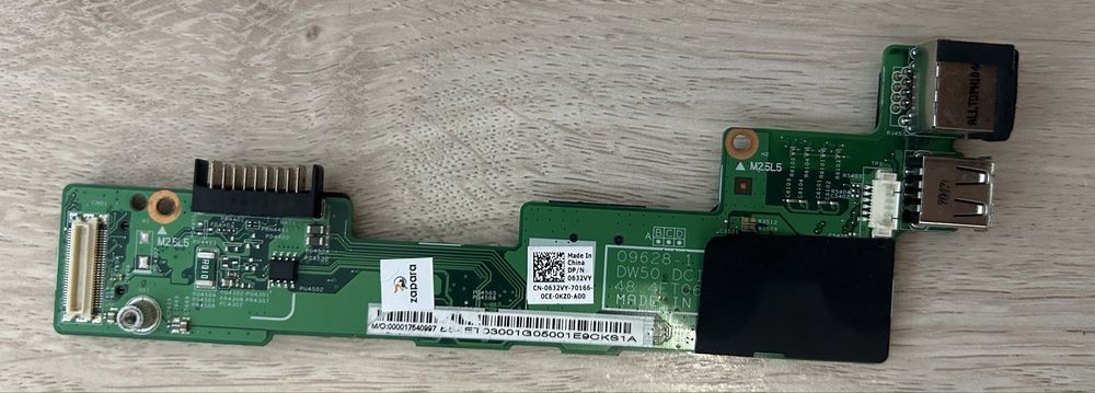 Dell Vostro 3500 розбір