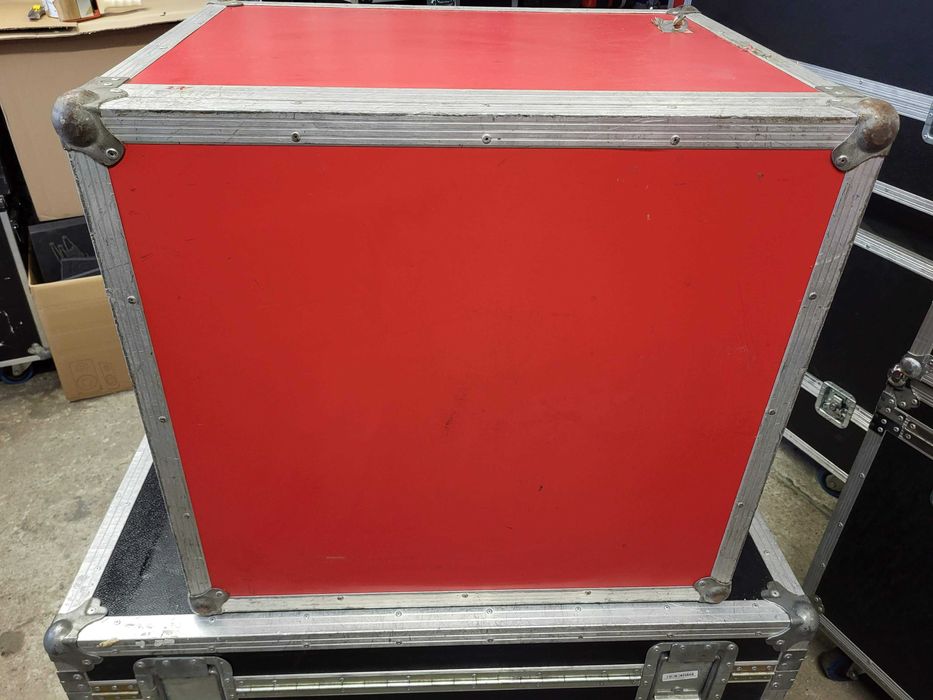 68x63x52 case walizka flightcase KUFEREK skrzynia FAKTURA