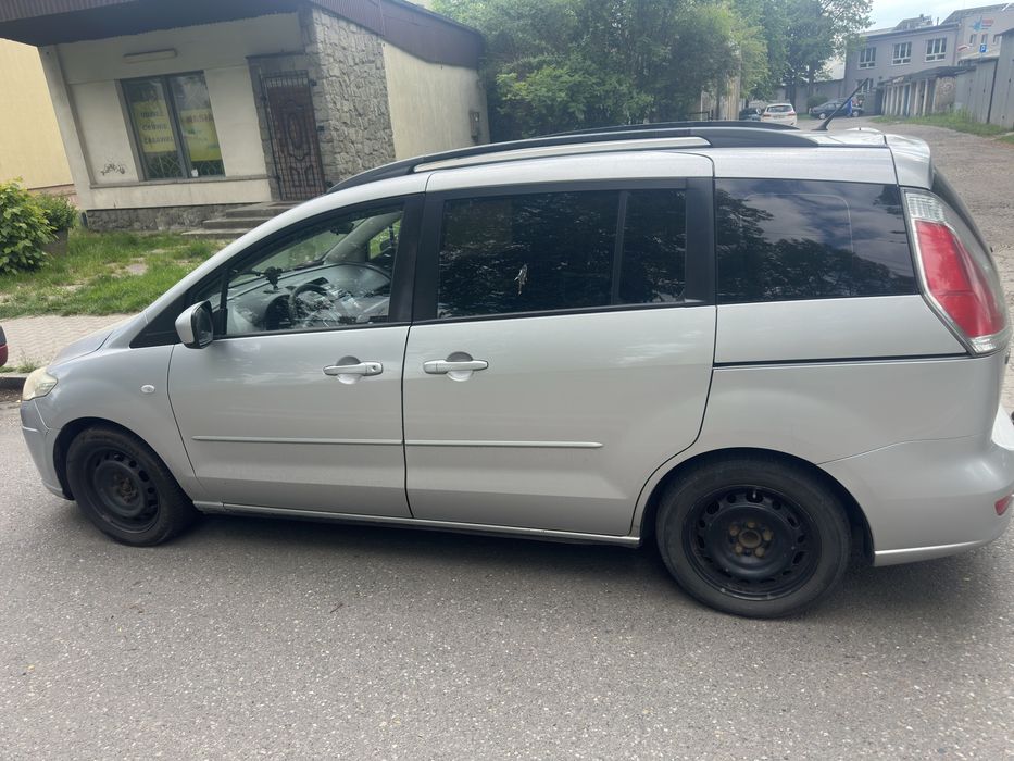 Mazda 5 diesle , uszkodzona
