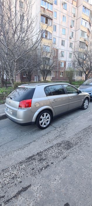 Opel Signum 2004 2.2 бензин