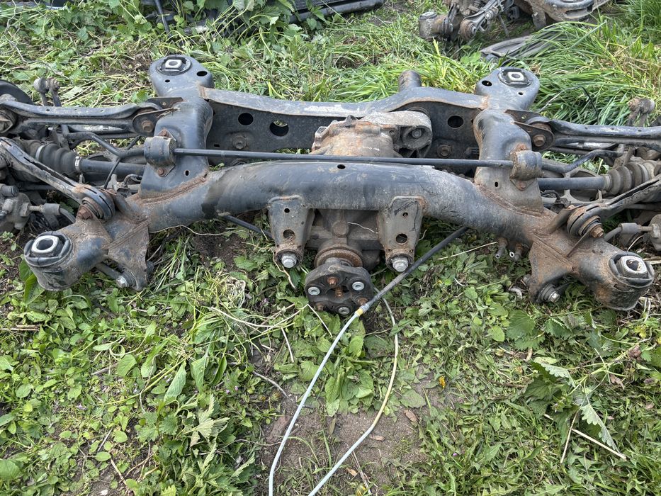 Belka/Sanki/Wózek/Trawersa Tył / Komplet / Dyfer - BMW E90/E91/E87