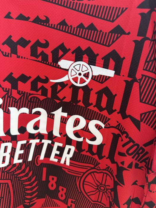 Camisola Arsenal Versão Especial