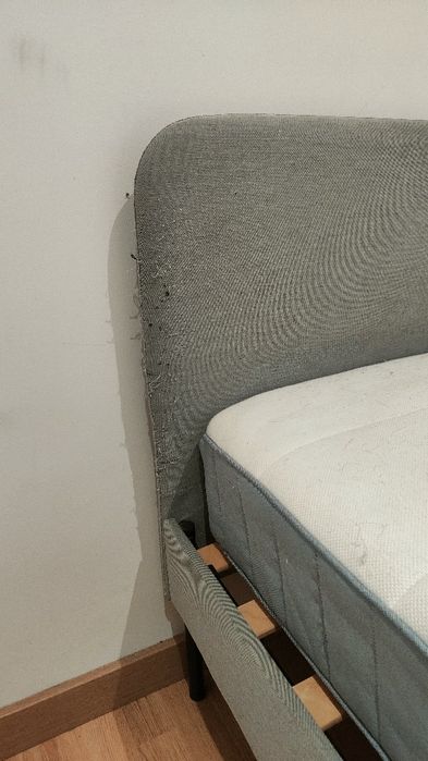 Cama individual usada