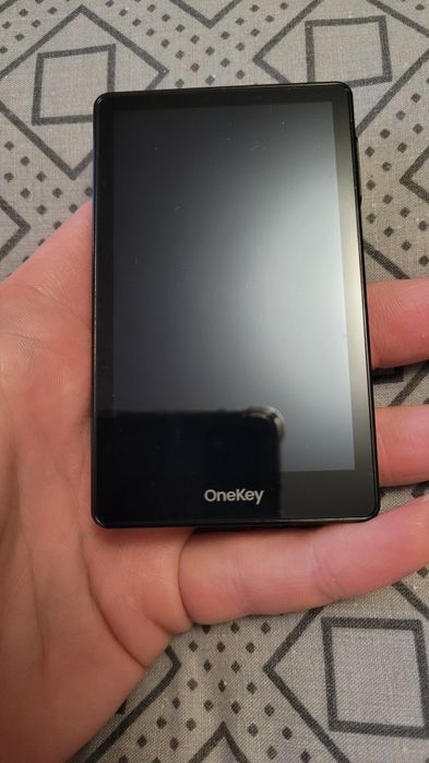 OneKey Pro  ​Portfel kryptowalutowy
