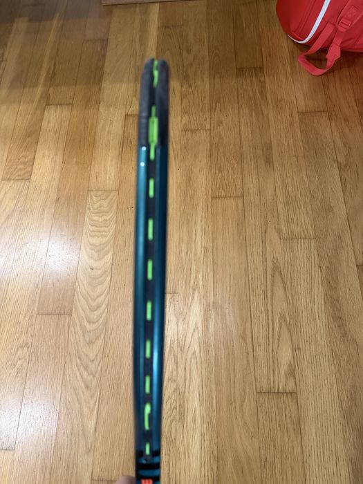 Raquete wilson blade 98 v9 pro (h22 mold)