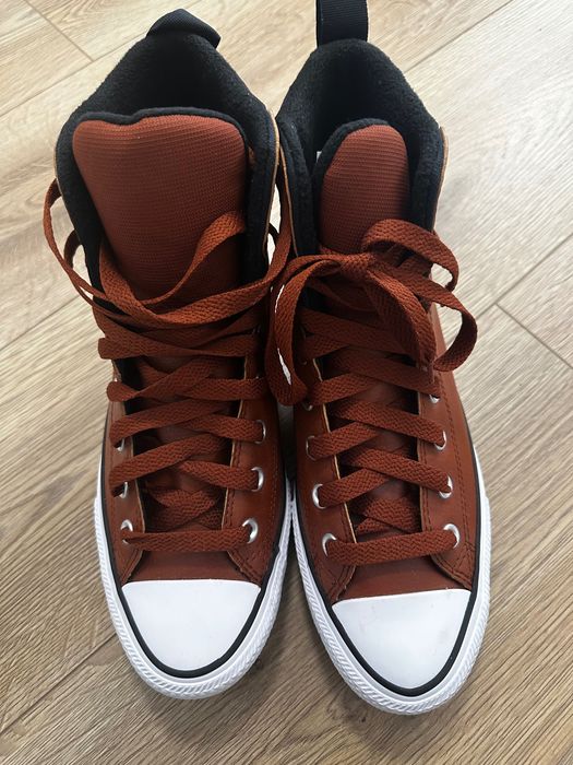 Новые ботинки Converse