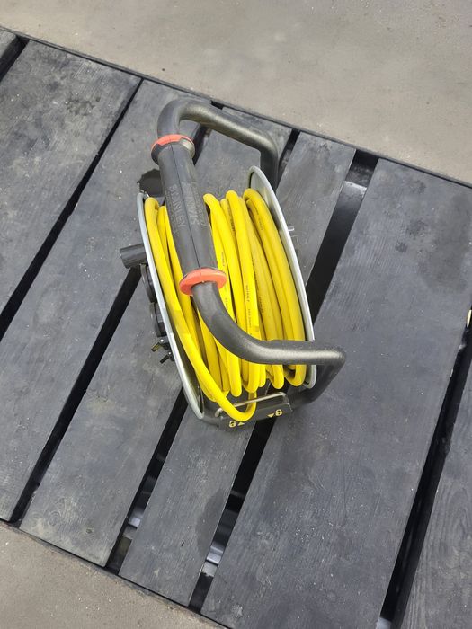 Przedłużacz STANLEY 25m 3x2.5