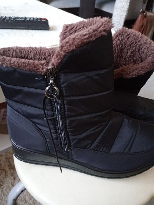 Ładne buty niskie śniegowce damskie
