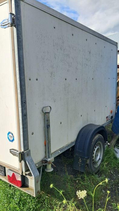 Przyczepa samochodowa hamowana AGADOS O2B1 VZ26 1300