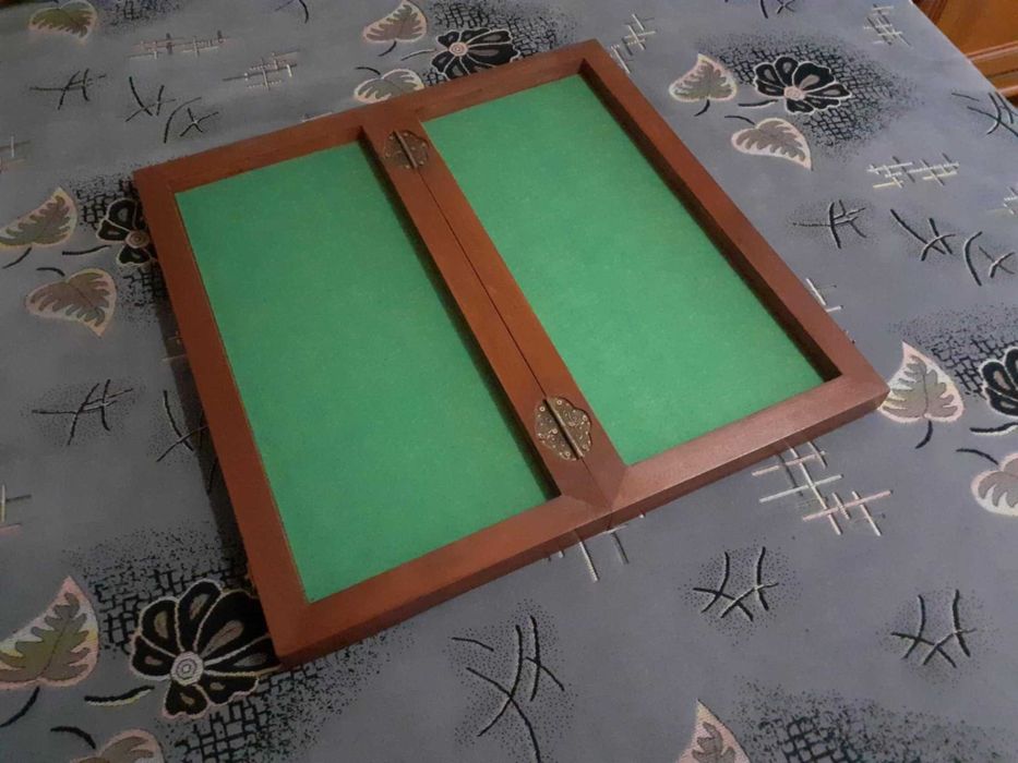 Велика шахова дошка 60*60 см