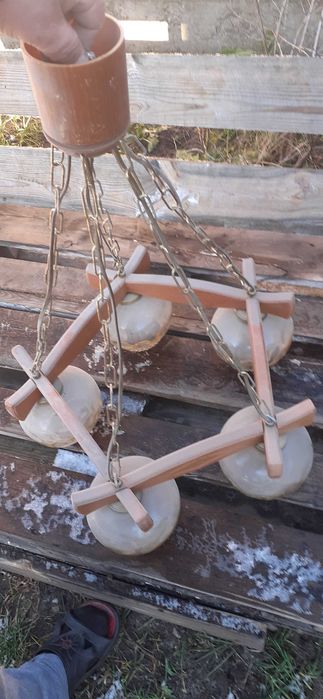 Żyrandol PRL,ciezki ,solidny