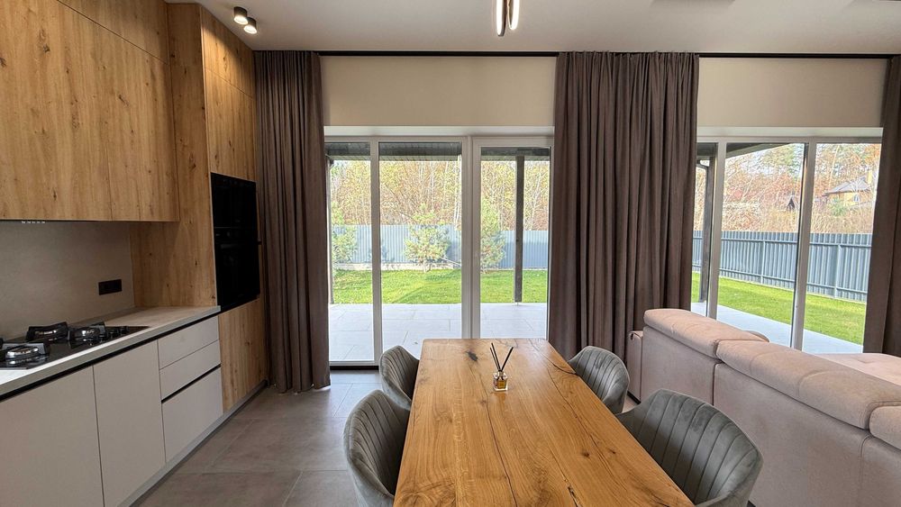 Продаж Сучасного Будинку з Ремонтом в Лісовій Частині с.Стоянка