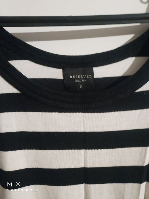 Piękna bluzeczka damska S. Reserved.