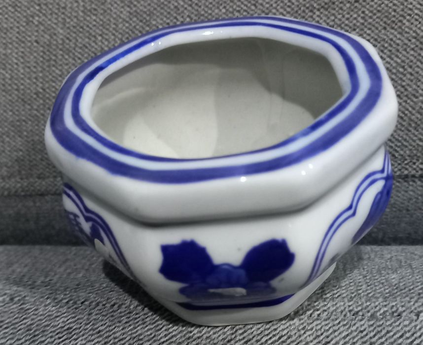 Mini-vaso vintage, azul e branco