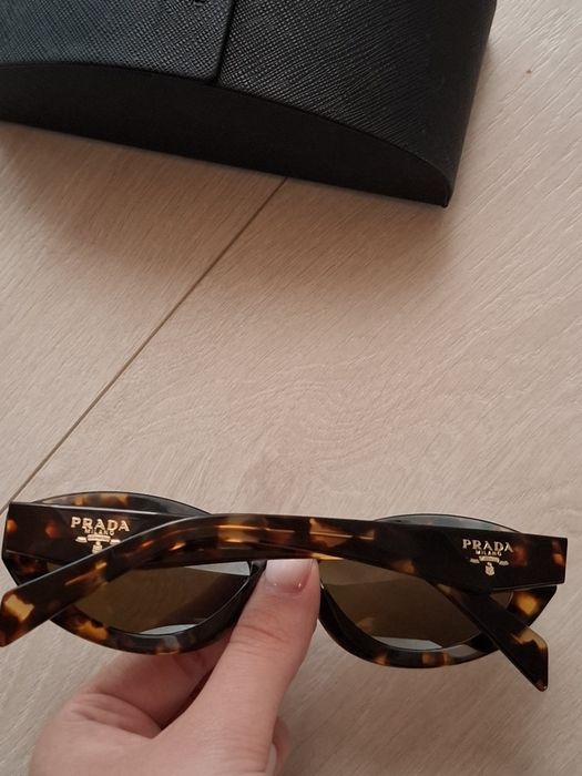 Okulary przeciwsłoneczne prada