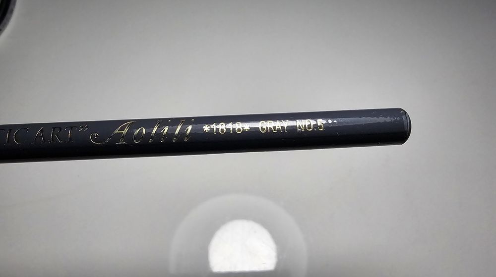 Kredka do brwi grafitową profesjonalna