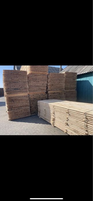 Пиломатеріали для будівництва мауерлат рейки крокви балки брус