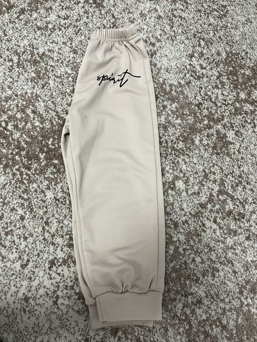 Легенький костюм для дівчинки