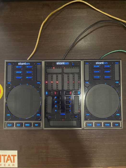 Stanton DJ Controller SCSystem SCS.3m – 3-Part System (x2 Decks + 1 Mixer)64740396452866120