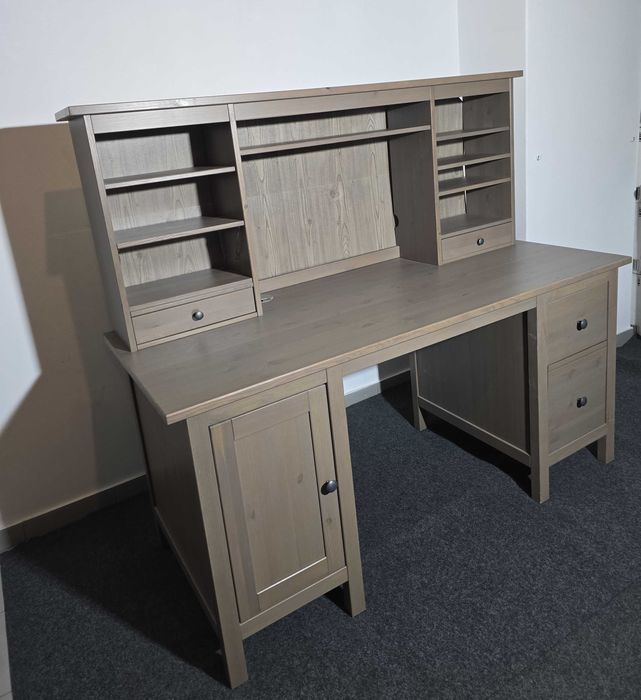Secretária + Acessórios Hemnes Ikea 155x65x74cm Castanho Usado