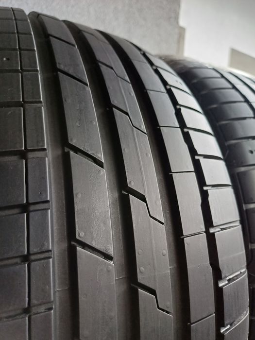 205/45/17 Sprzedam parę opon letnich Hankook
