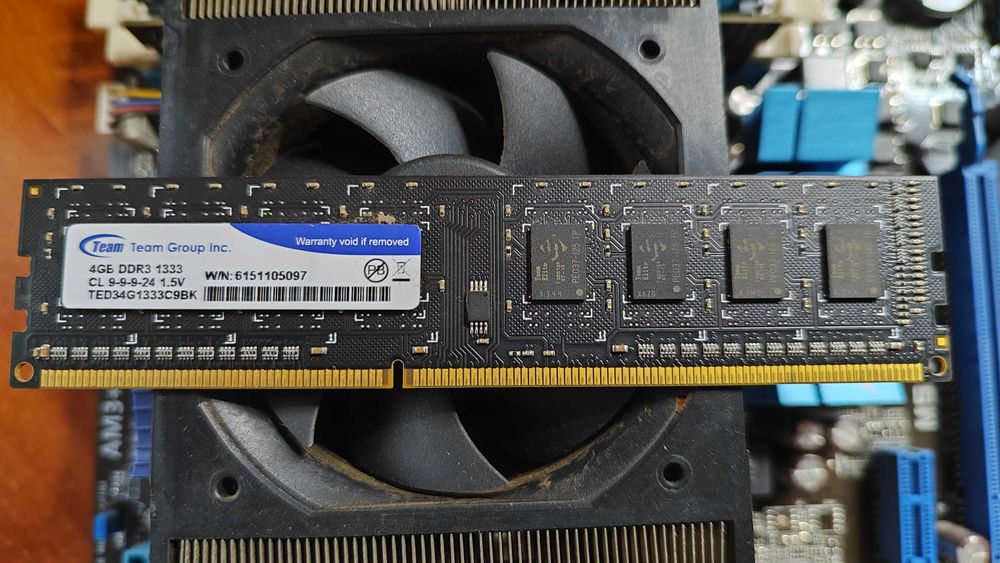 Комплект AMD Phenom II X4 965 + Asus M5A78L LE + DDR3 8gb(4+4)