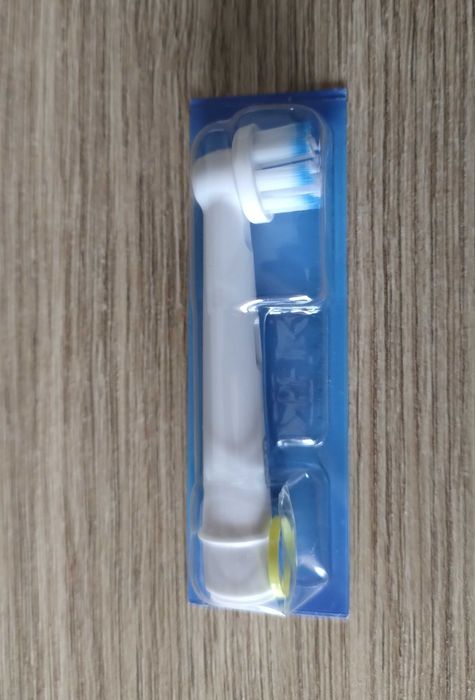 Oryginalna końcówka Oral B Pro Sensitive Clean biała +gratis