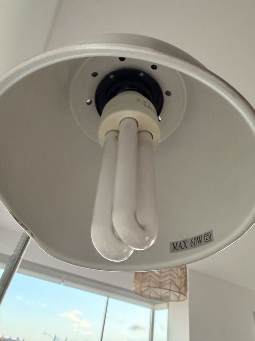 Candeeiro de pe Ikea