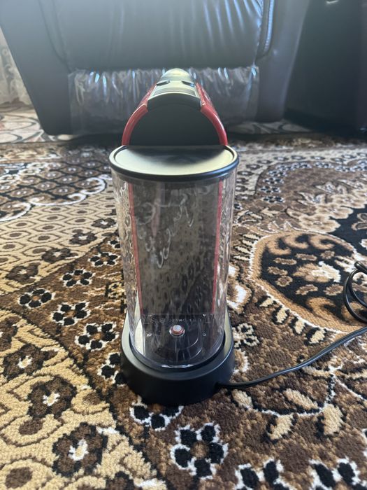 Капсульна кавоварка Nespresso Citiz