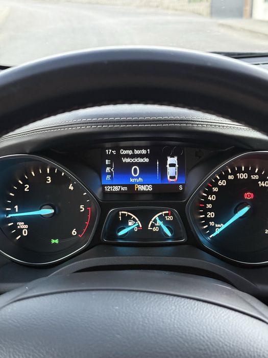 Ford kuga 2.0 TDCI Vignale 2017 automático 121.000km  4x4