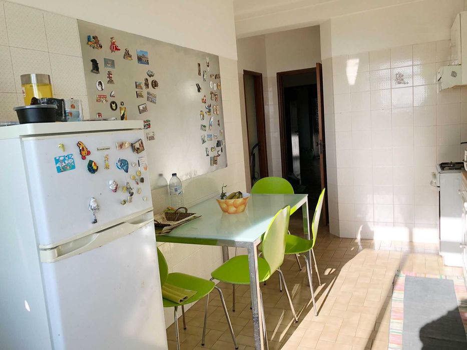 Alugo quarto em Leiria Cruz D’ Areia