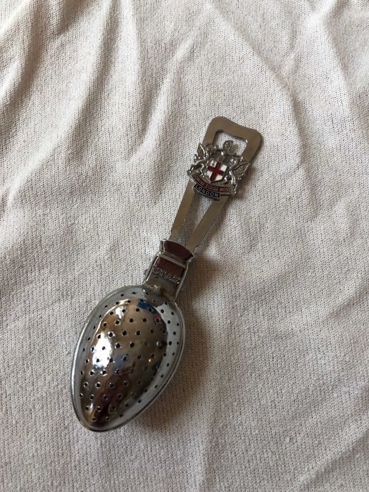 Filtro para chá Domine Dirige Nos London Made in England