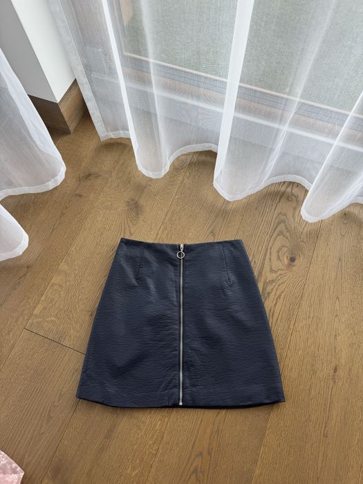 Spódnica skórzana H&M 34 xs mini skóra na zamek jesienna zimowa