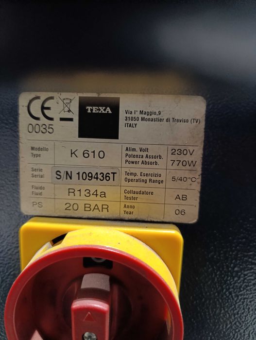 Maquina ar condicionado automóvel