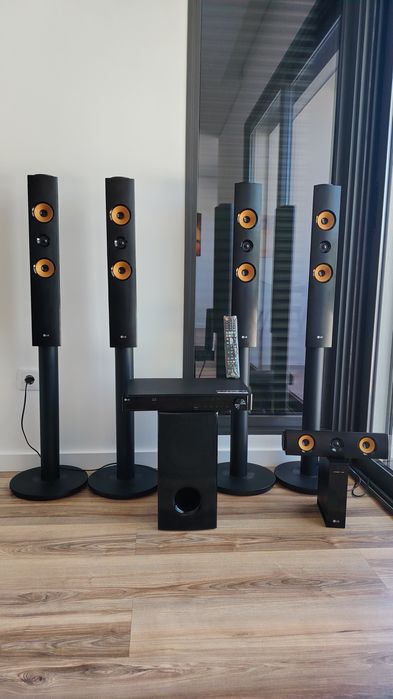 Home Cinema LG LHB 755W 1200 Watts