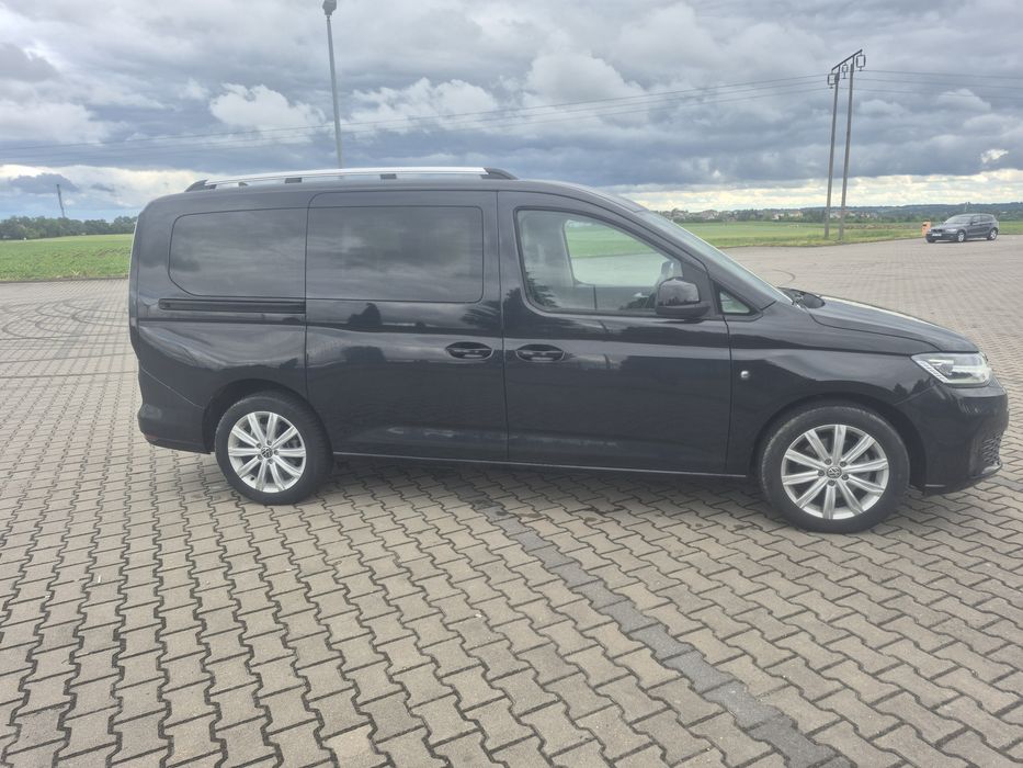 VW Caddy 21r 7 miejsc niski przebieg, skóry