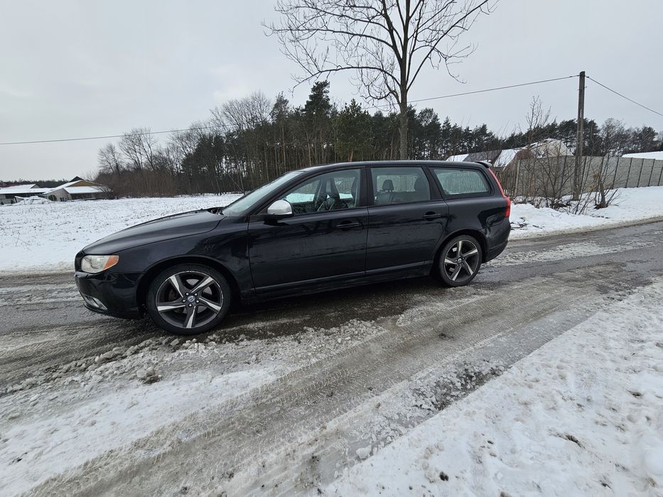 Volvo v70 R-DESIGN 2013r 2.0 diesel D4 skrzynia manualna hak