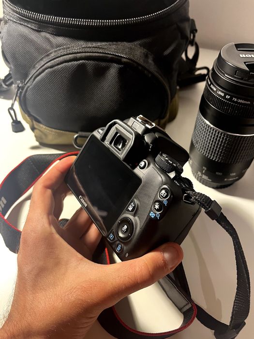 Canon 100D + Objetiva 18-55 + Objetiva 75-300 - Excelente Estado